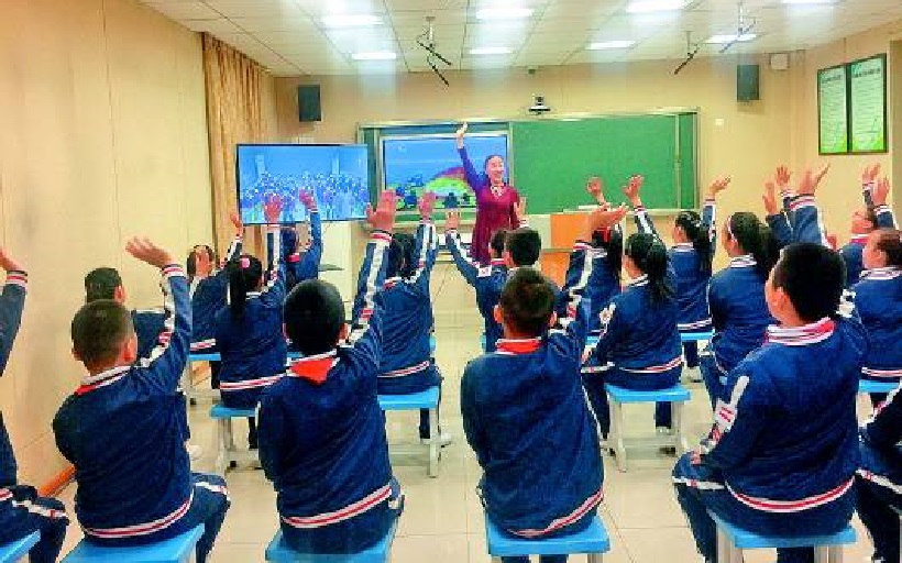 幼兒園教學(xué)一體機使用效果